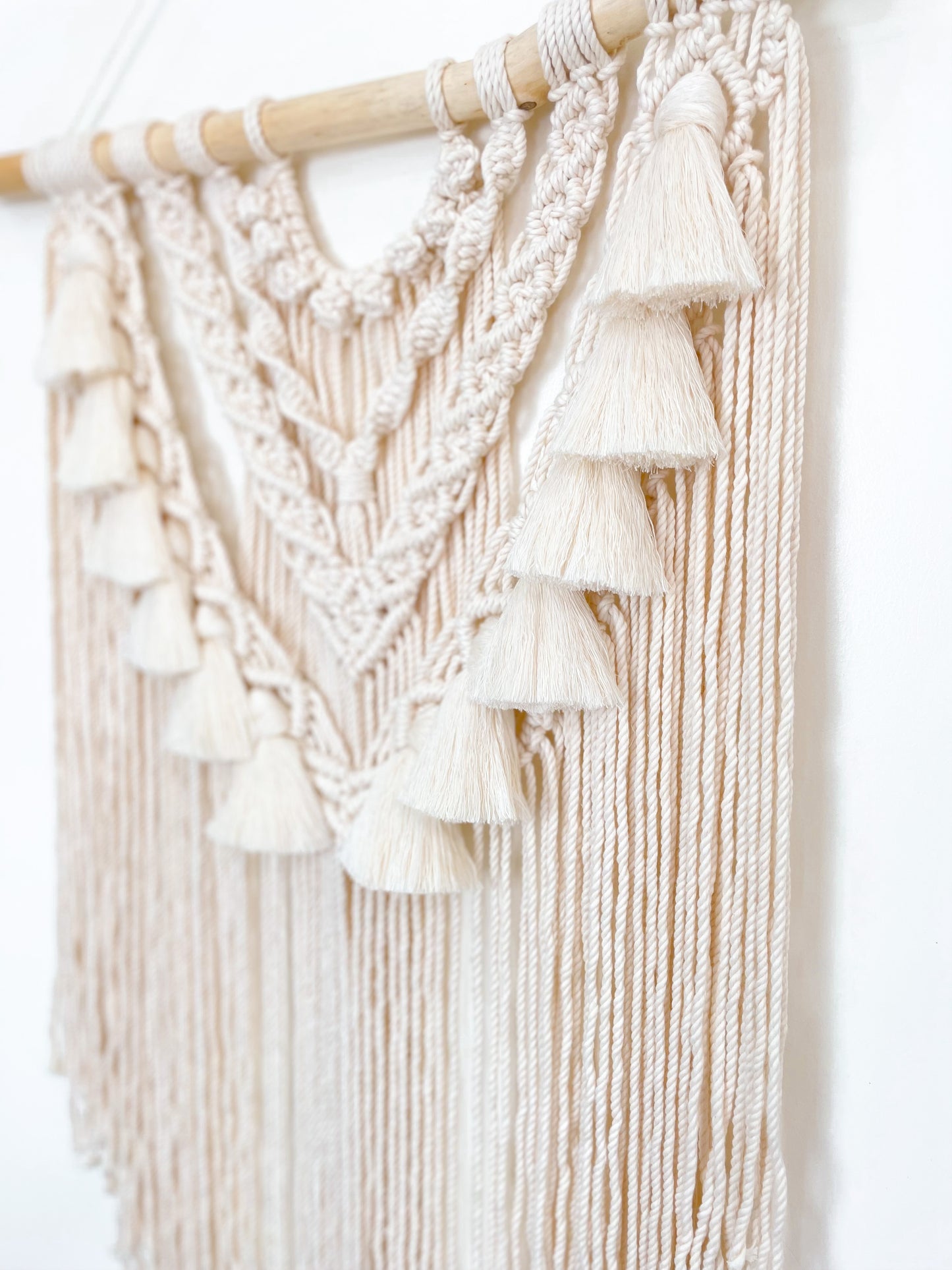 Boheme Wall Hanging- Digital PDF and Knot Guide