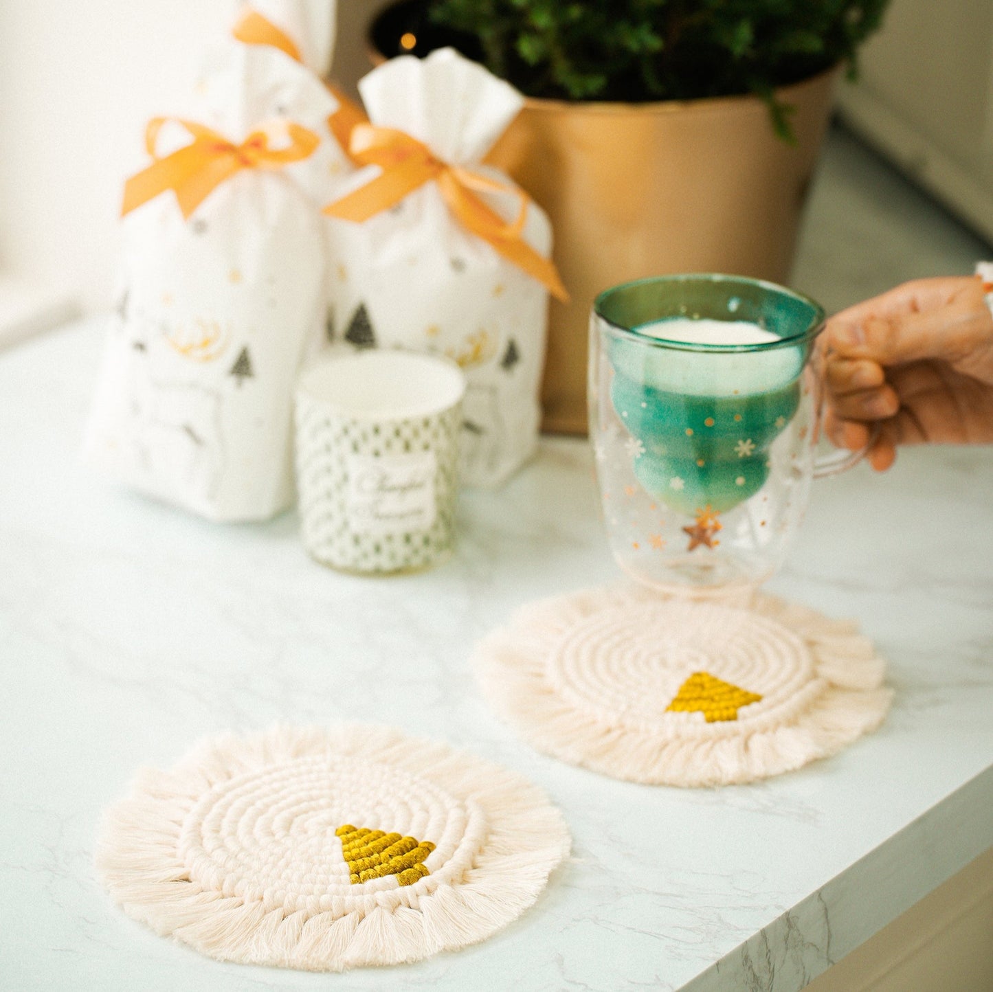 Christmas Tree Round Coaster - Digital PDF and Knot Guide