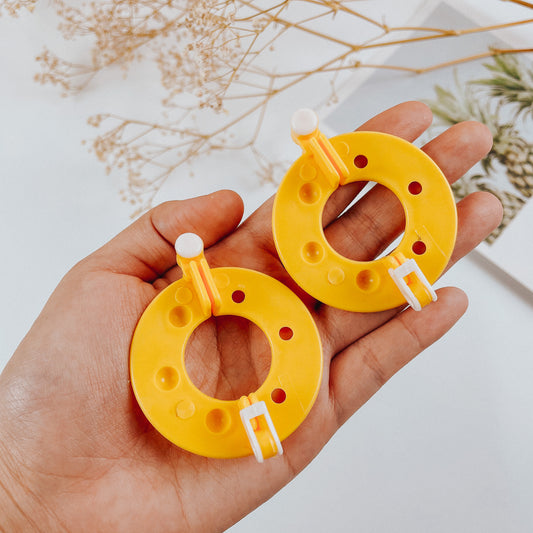 4 Sets Of Pom Pom Maker
