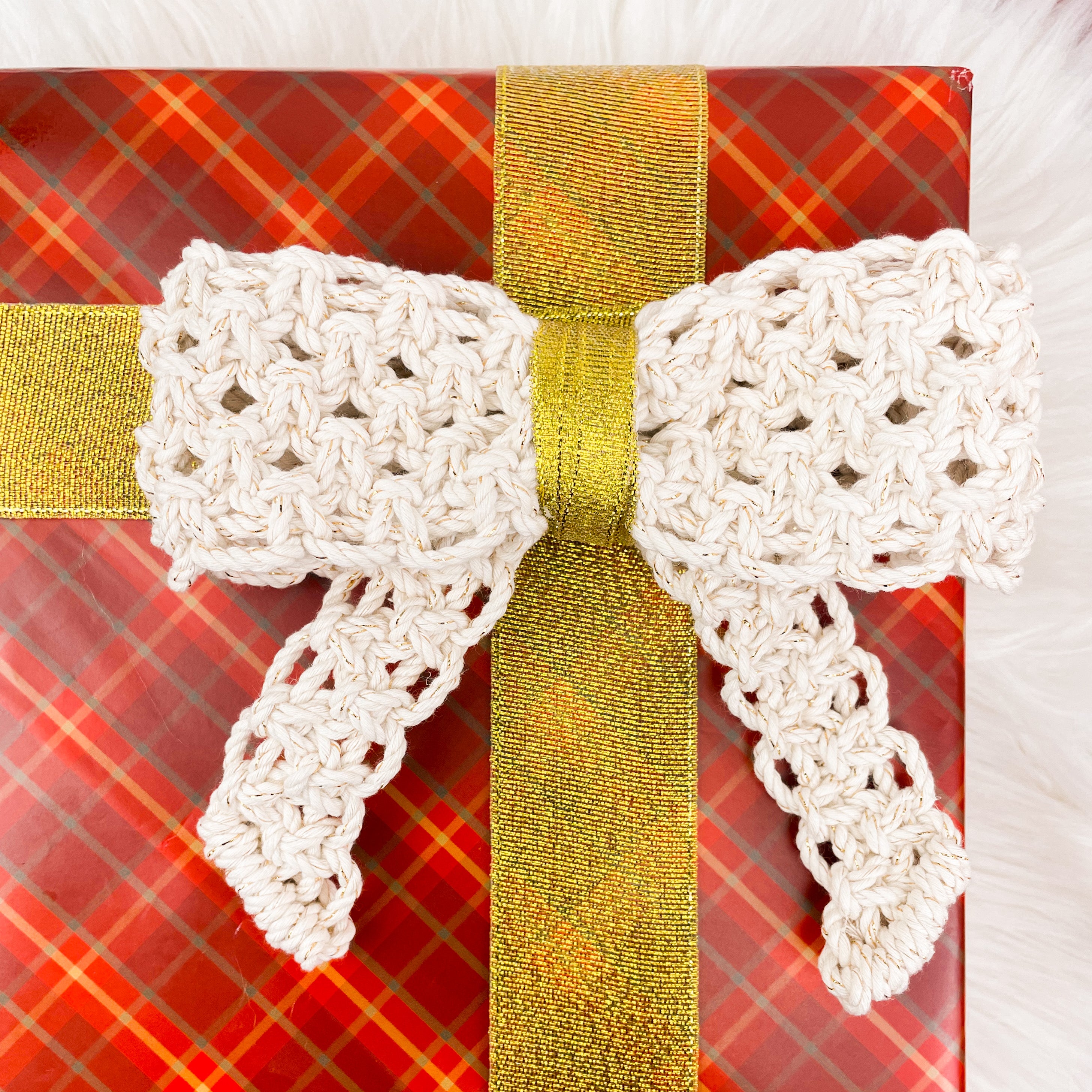 Macrame Bow - Digital PDF and Knot Guide