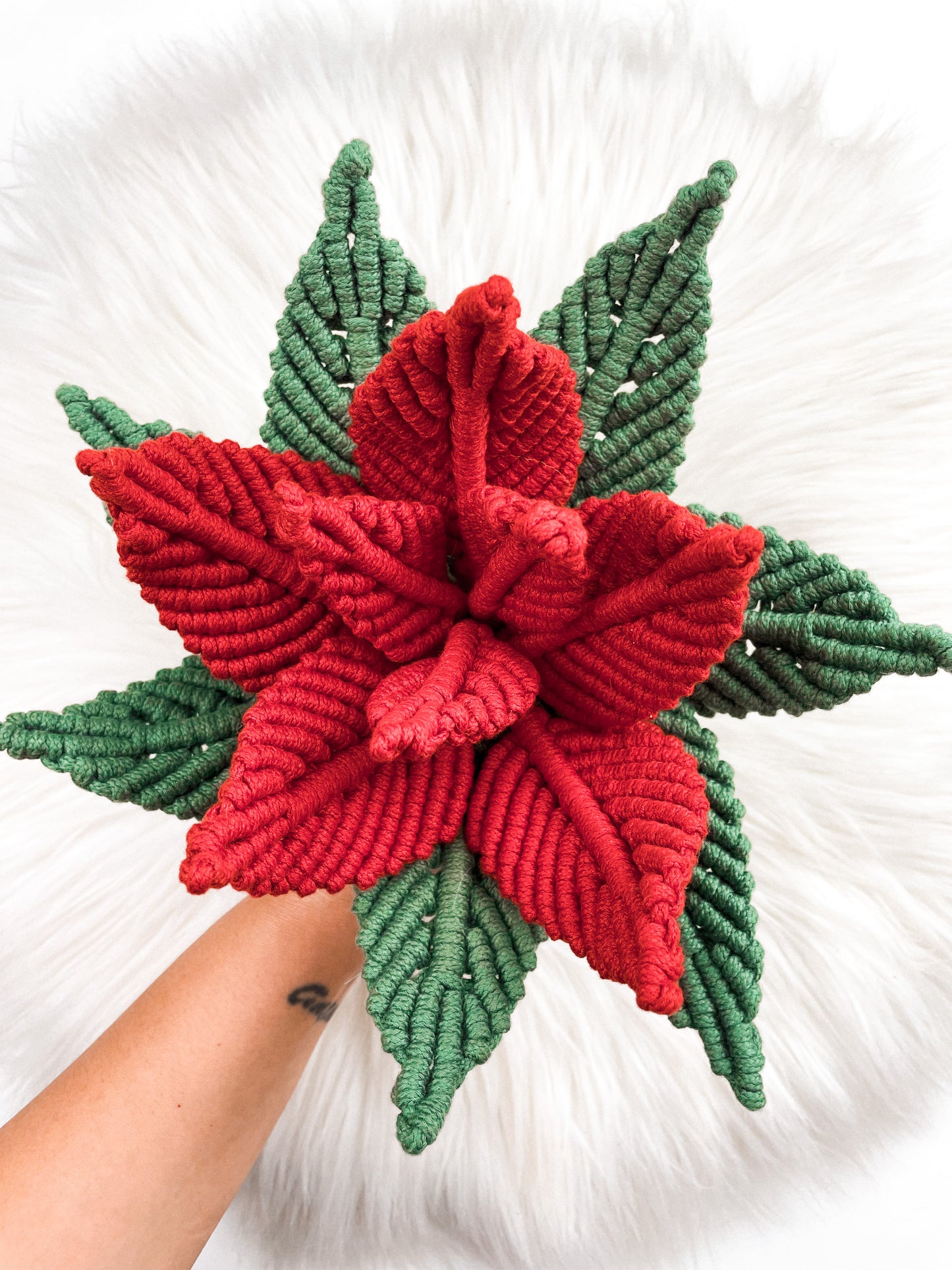 Macrame Poinsettia - Digital PDF and Knot Guide