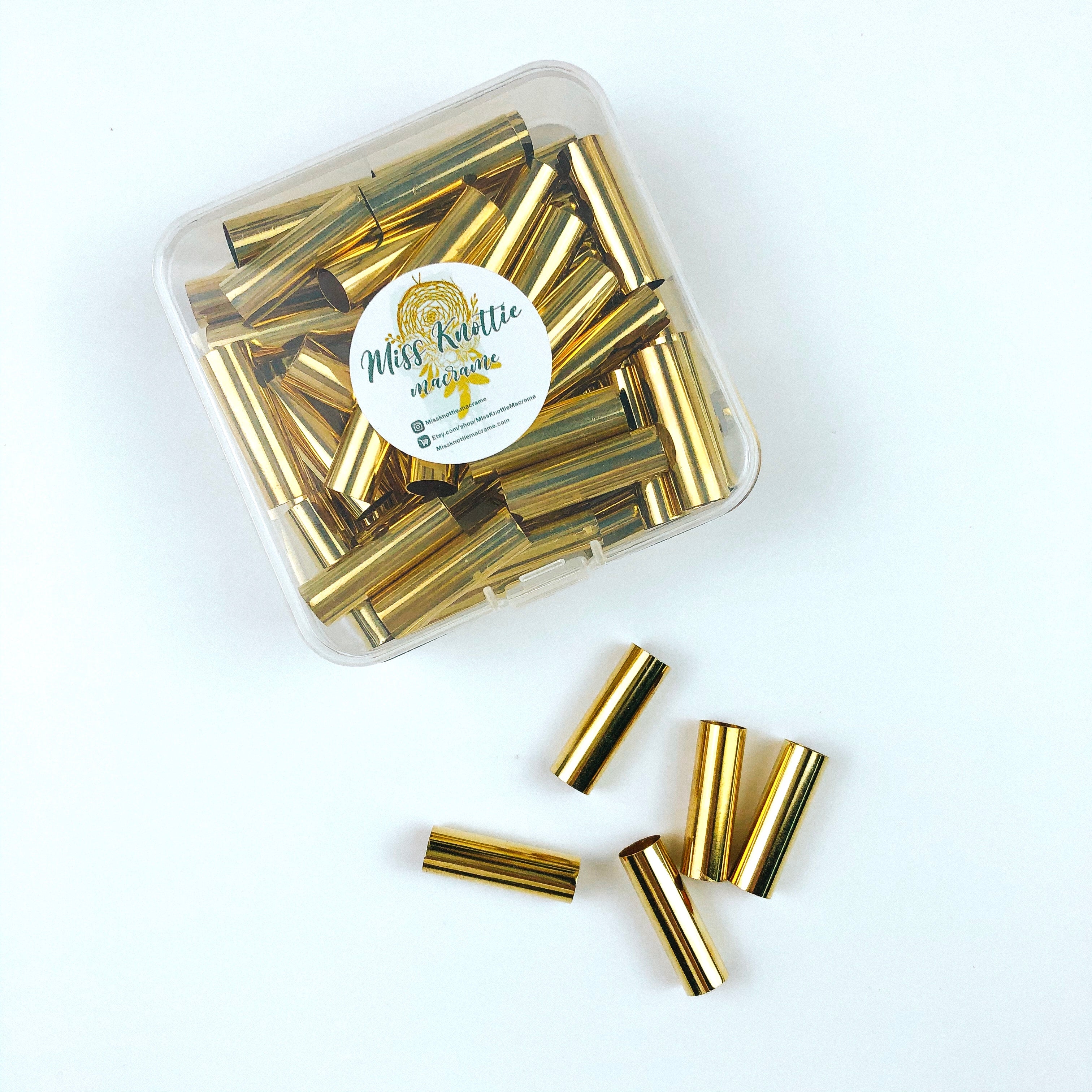 50 piezas - Cuentas de tubo de latón dorado