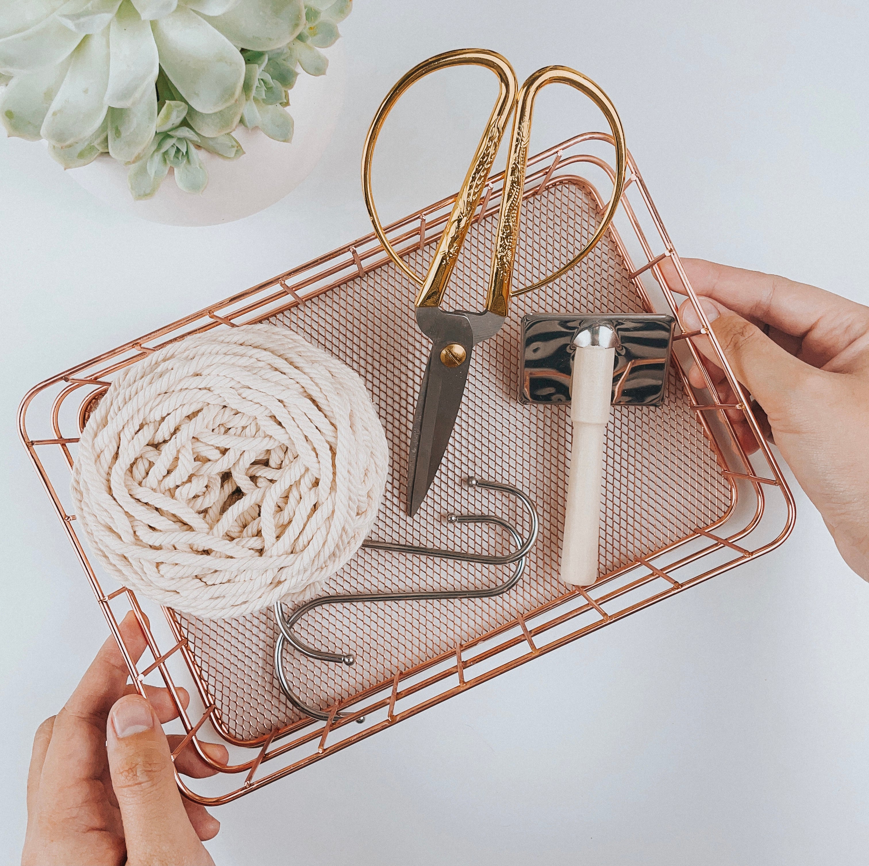 Macrame Beginner Tools Kit